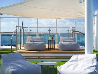 NCL, Norwegian Bliss, Horizon Park 2.jpeg